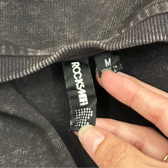 Rocksmith Pullover Sweater Money Over Everything - Adult Medium - Picture 3 of 6